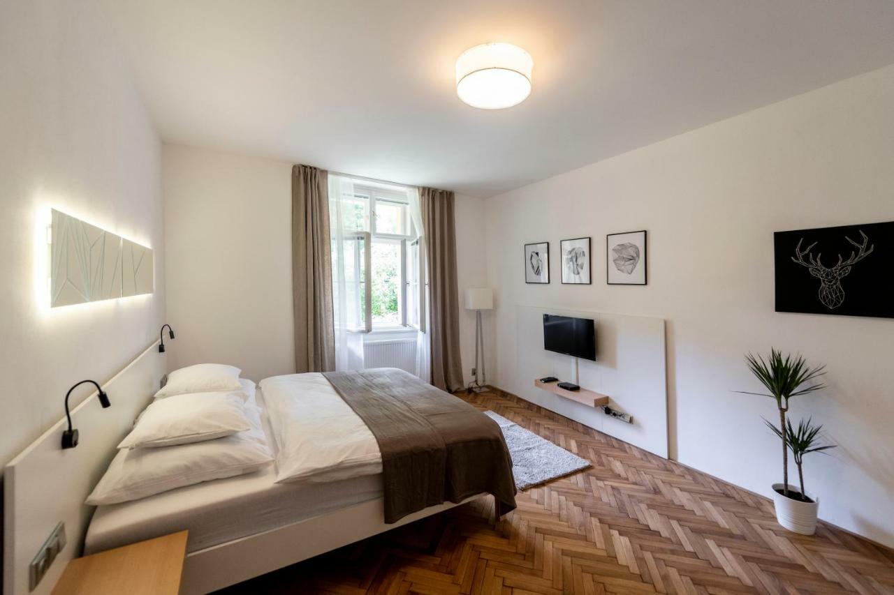 Apartment Slavikova 11 Prague Ngoại thất bức ảnh